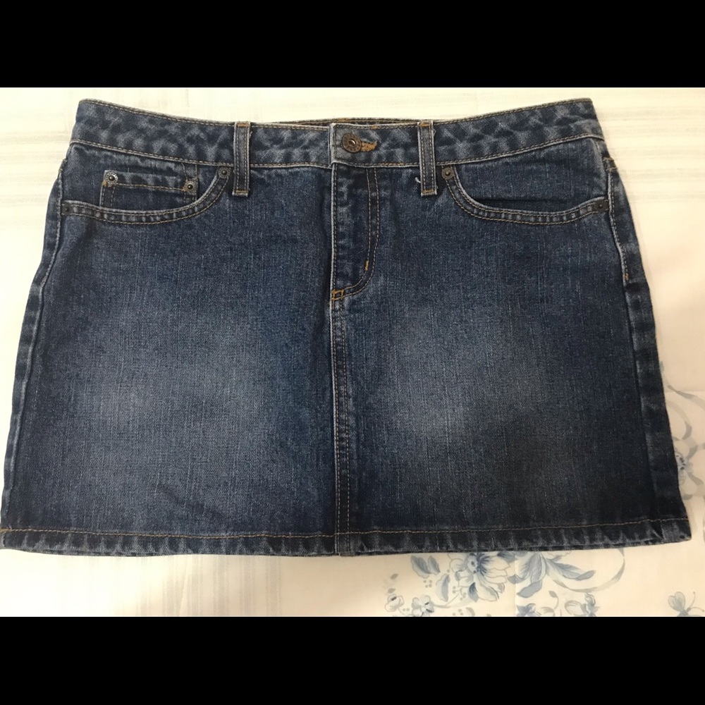 Refuge denim skirt like new!